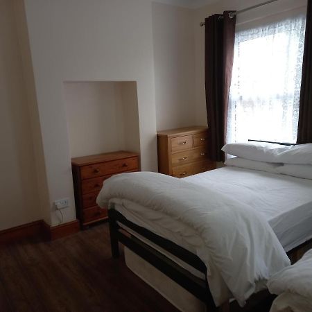 Bubblesbnb- 4 Bedroom House Londra Esterno foto