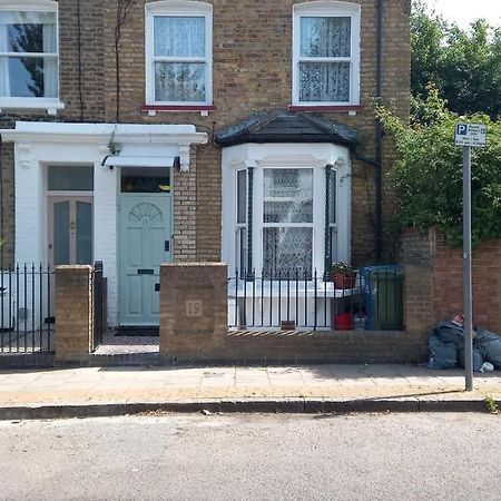 Bubblesbnb- 4 Bedroom House Londra Esterno foto