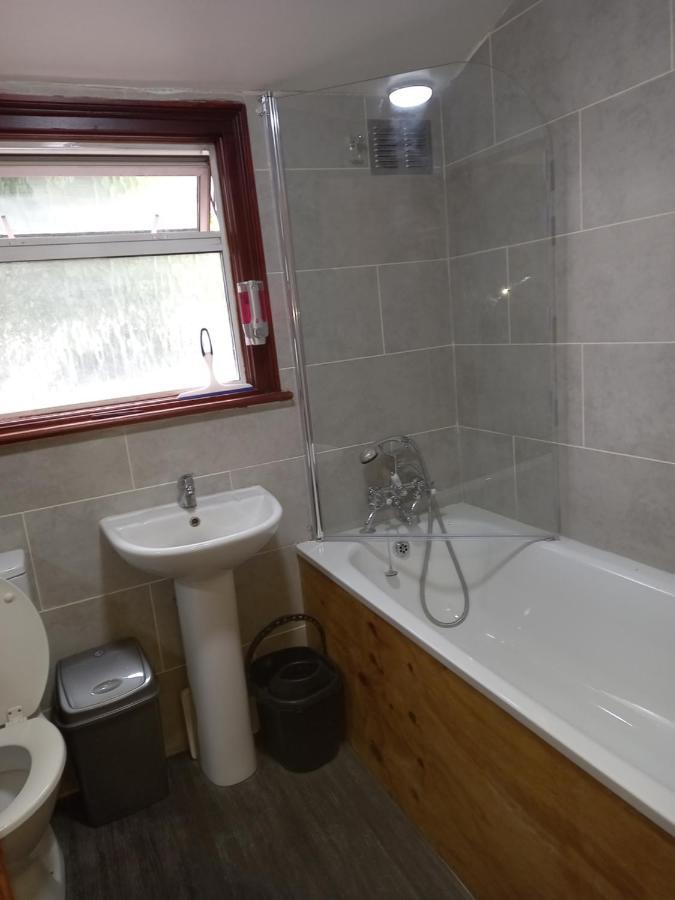Bubblesbnb- 4 Bedroom House Londra Esterno foto