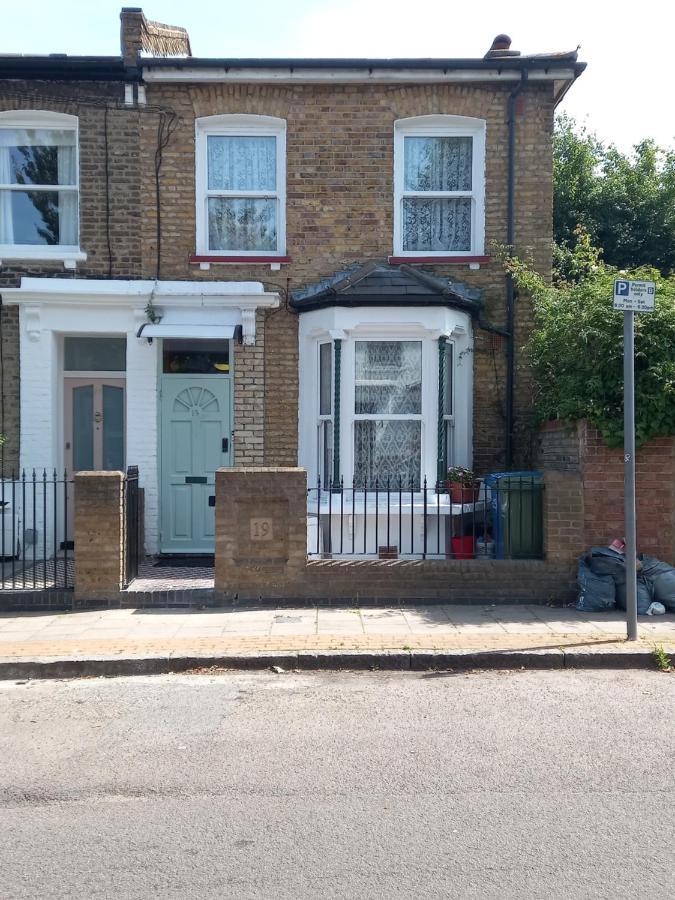 Bubblesbnb- 4 Bedroom House Londra Esterno foto